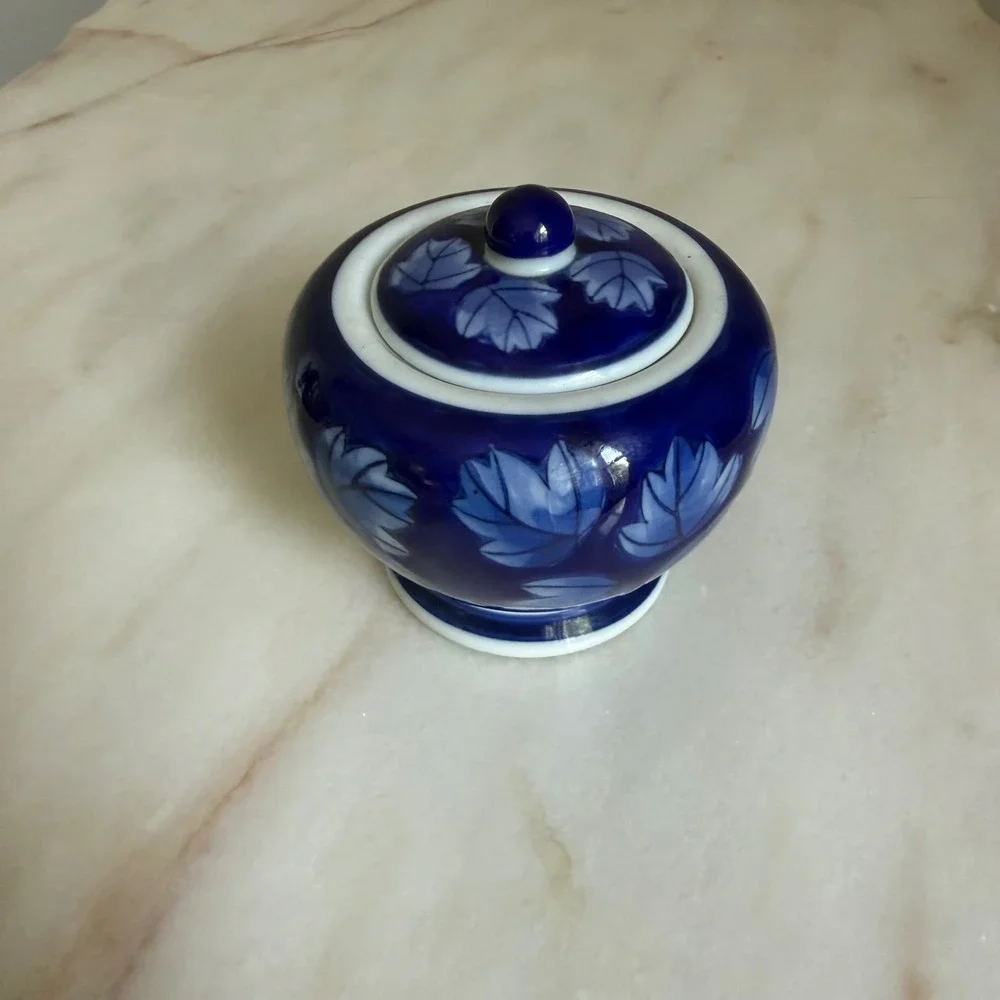 DesignPac Cobalt Blue Ceramic Sugar Bowl with Lid Leaf Pattern Round Jar
